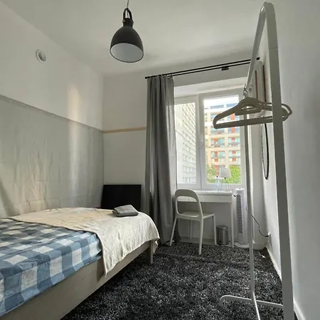 Apartament Metro Swietokrzyska Pokoje Rooms Warszawa Zewnętrze zdjęcie