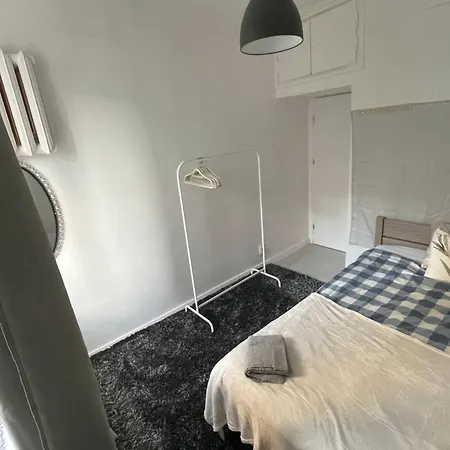 Apartament Metro Swietokrzyska Pokoje Rooms Warszawa Zewnętrze zdjęcie